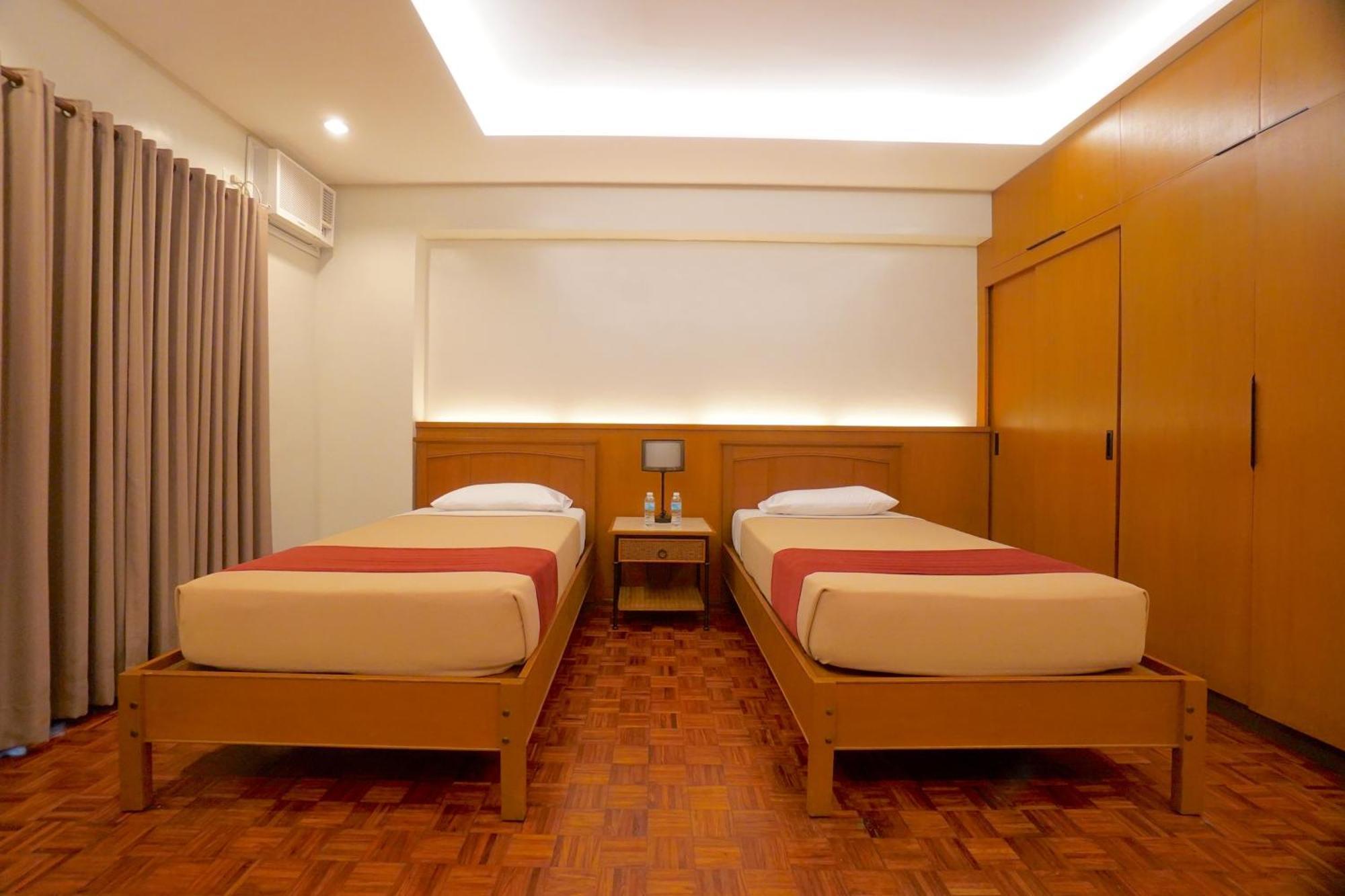Tropicana Suites - Multiple Use Hotel Manila Exterior foto