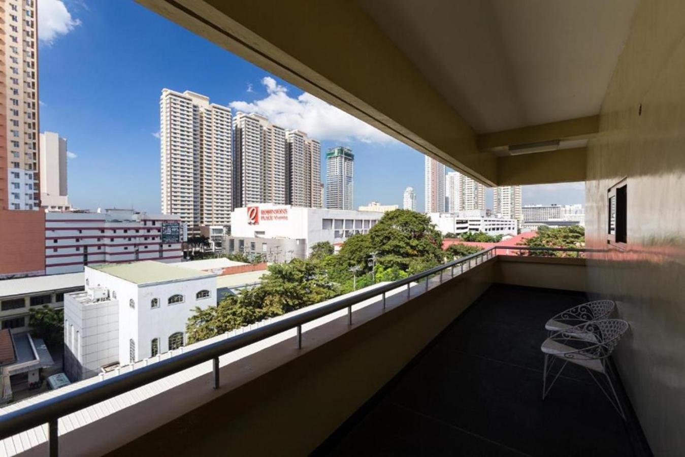 Tropicana Suites - Multiple Use Hotel Manila Exterior foto